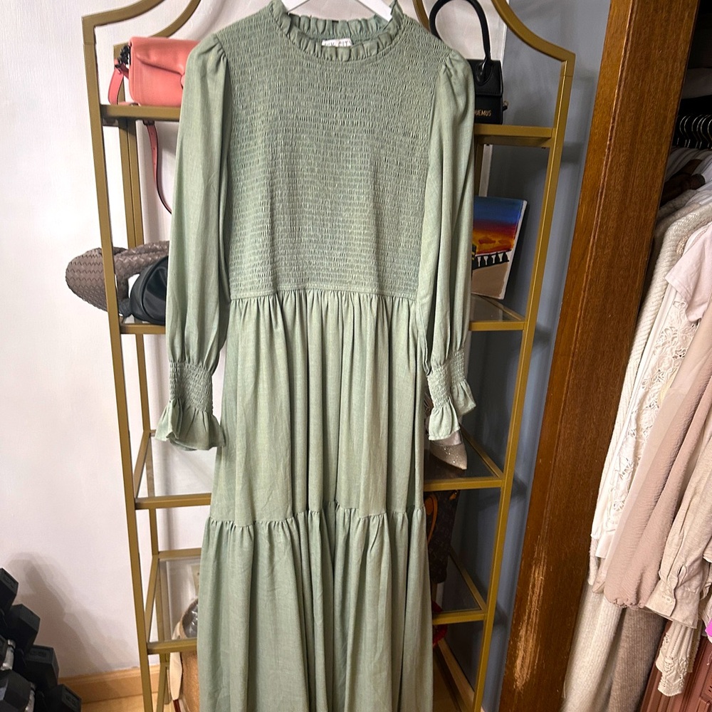 Ivy City Modest with love Leena Dress